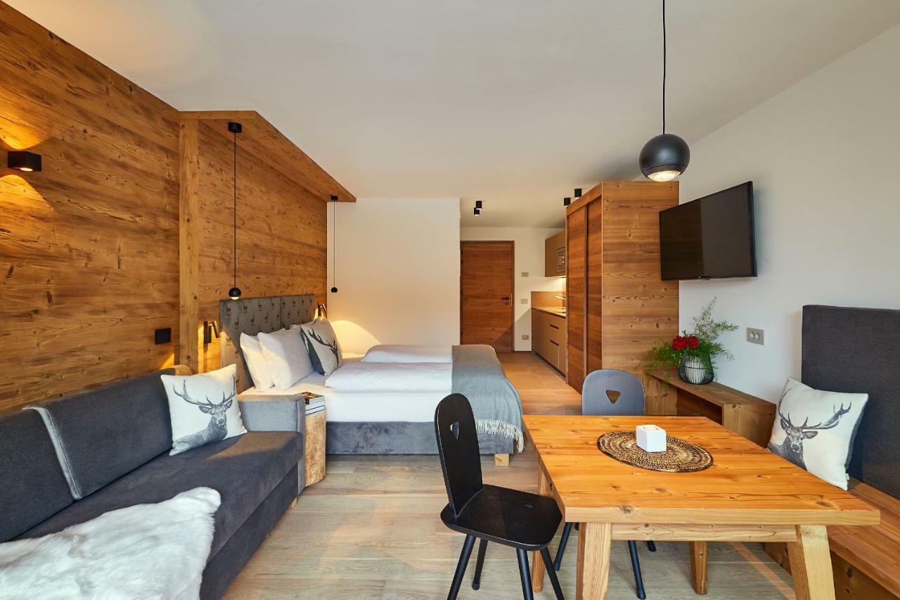 Aparthotel Les Contrades La Villa  Exterior foto